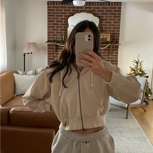 AE crop oversized hoodie